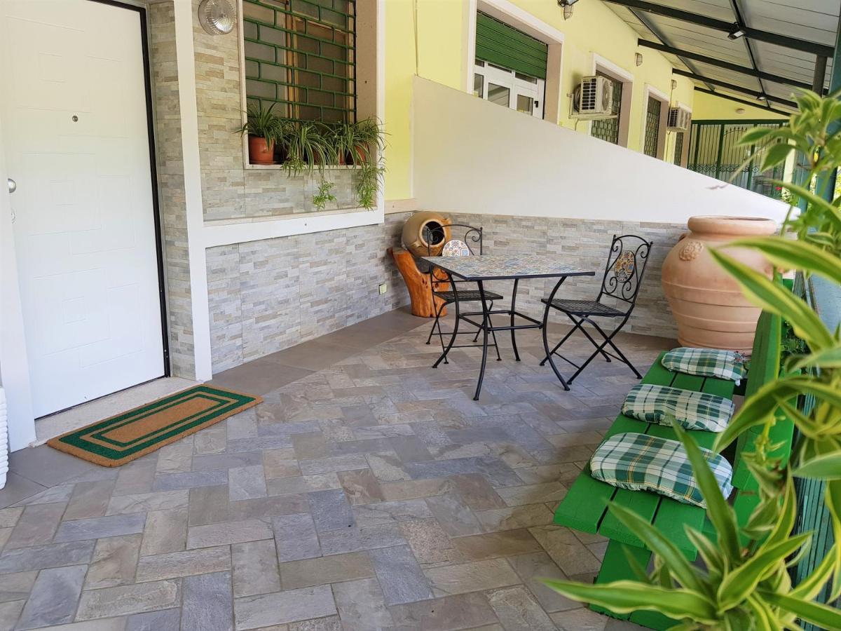 Stylish Apt Terina - Le Lincelle, Lamezia - Bright, Spacious, Elegant And With Terrace サンテウフェミア・ラメーツィア エクステリア 写真